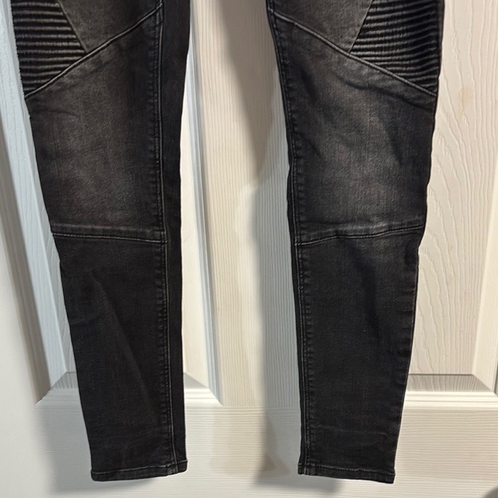 Zara Black Moto Skinny Jeans with Stretchy Fit and Modern Cut - Picture 3 of 6